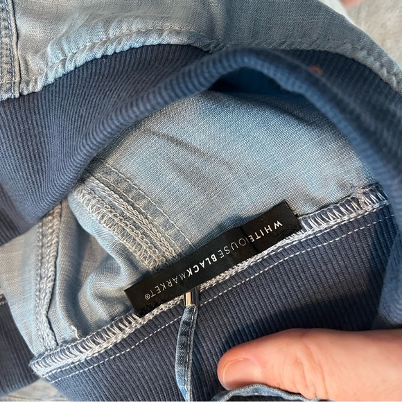 White House Black Market Mid-Rise Silky Soft Denim Tapered Ankle Jeans - Picture 7 of 7